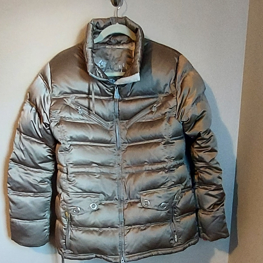 Women's Obermeyer Gold Down Jacket Size 14.  Runs Small More Like Size 12